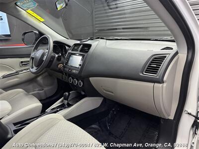 2019 Mitsubishi Outlander Sport ES   - Photo 10 - Orange, CA 92868