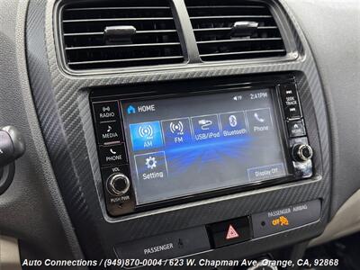 2019 Mitsubishi Outlander Sport ES   - Photo 16 - Orange, CA 92868