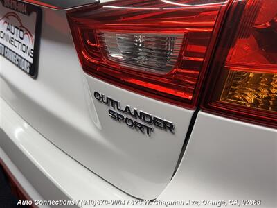 2019 Mitsubishi Outlander Sport ES   - Photo 23 - Orange, CA 92868