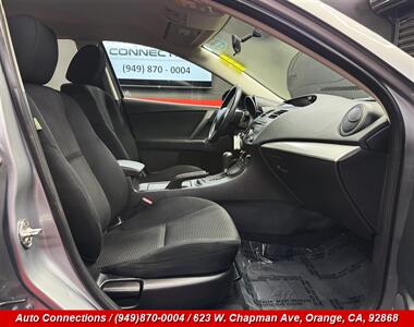 2013 Mazda Mazda3 i SV   - Photo 7 - Orange, CA 92868