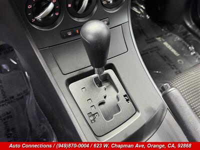 2013 Mazda Mazda3 i SV   - Photo 14 - Orange, CA 92868