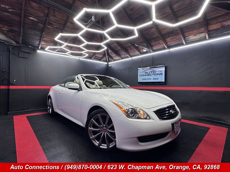 Moonlight White 2010 INFINITI G37 Coupe  Automatic