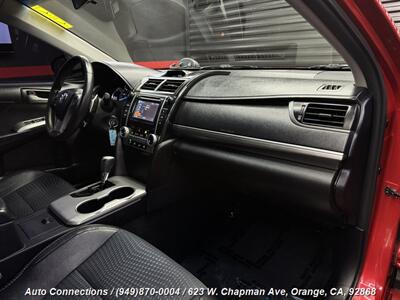 2012 Toyota Camry SE   - Photo 10 - Orange, CA 92868