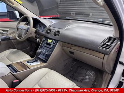 2012 Volvo XC90 3.2   - Photo 12 - Orange, CA 92868