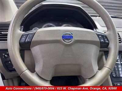 2012 Volvo XC90 3.2   - Photo 15 - Orange, CA 92868