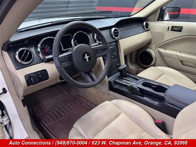 2005 Ford Mustang V6 Deluxe   - Photo 11 - Orange, CA 92868
