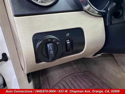 2005 Ford Mustang V6 Deluxe   - Photo 15 - Orange, CA 92868