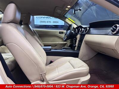 2005 Ford Mustang V6 Deluxe   - Photo 7 - Orange, CA 92868