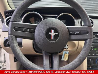 2005 Ford Mustang V6 Deluxe   - Photo 12 - Orange, CA 92868