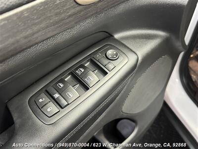 2015 Jeep Grand Cherokee Laredo   - Photo 22 - Orange, CA 92868