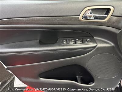2015 Jeep Grand Cherokee Laredo   - Photo 21 - Orange, CA 92868