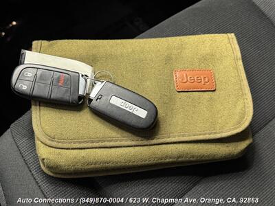 2015 Jeep Grand Cherokee Laredo   - Photo 23 - Orange, CA 92868