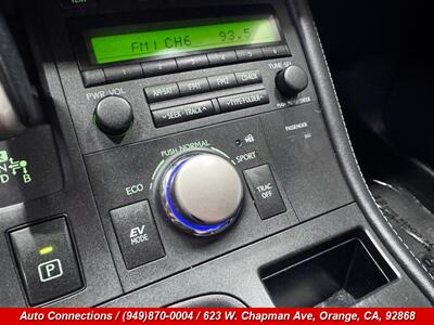 2016 Lexus CT 200h   - Photo 15 - Orange, CA 92868