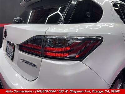 2016 Lexus CT 200h   - Photo 26 - Orange, CA 92868