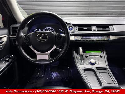 2016 Lexus CT 200h   - Photo 12 - Orange, CA 92868