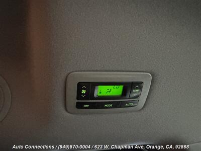 2013 Toyota Sienna SE 8-Passenger   - Photo 28 - Orange, CA 92868