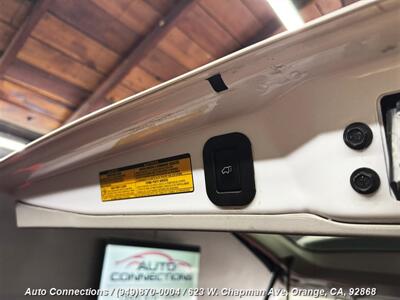 2013 Toyota Sienna SE 8-Passenger   - Photo 31 - Orange, CA 92868