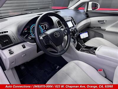 2015 Toyota Venza LE   - Photo 11 - Orange, CA 92868