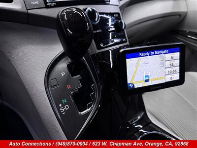 2015 Toyota Venza LE   - Photo 14 - Orange, CA 92868