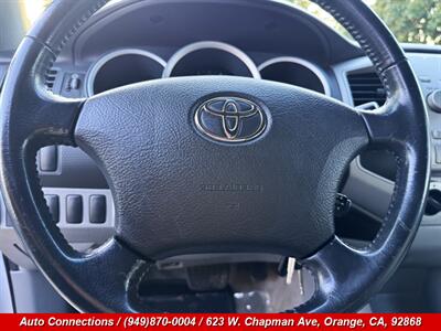 2007 Toyota Tacoma PreRunner V6 - Photo 13 - Orange, CA 92868