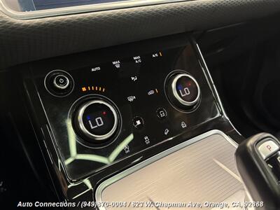 2021 Land Rover Range Rover Evoque S   - Photo 15 - Orange, CA 92868