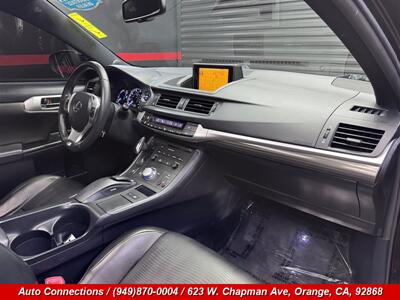 2012 Lexus CT 200h Premium   - Photo 10 - Orange, CA 92868