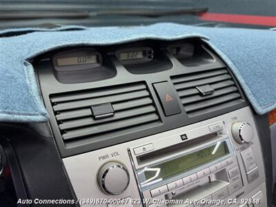 2006 Toyota Camry SLE V6   - Photo 22 - Orange, CA 92868