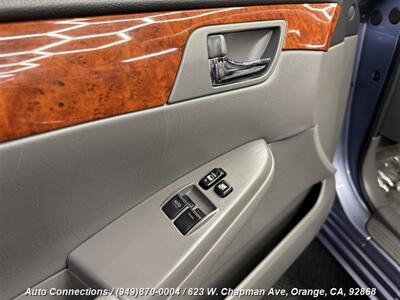 2006 Toyota Camry SLE V6   - Photo 25 - Orange, CA 92868