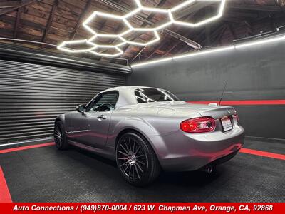 2011 Mazda MX-5 Miata Grand Touring   - Photo 6 - Orange, CA 92868