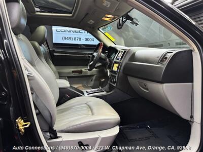 2006 Chrysler 300C   - Photo 7 - Orange, CA 92868