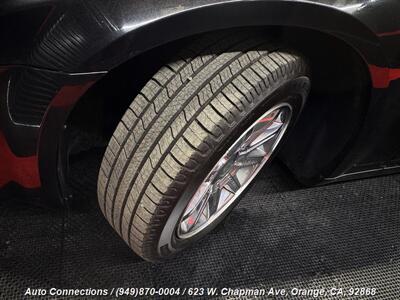 2006 Chrysler 300C   - Photo 41 - Orange, CA 92868