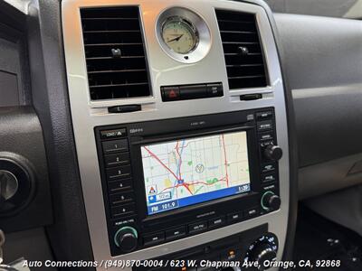 2006 Chrysler 300C   - Photo 18 - Orange, CA 92868