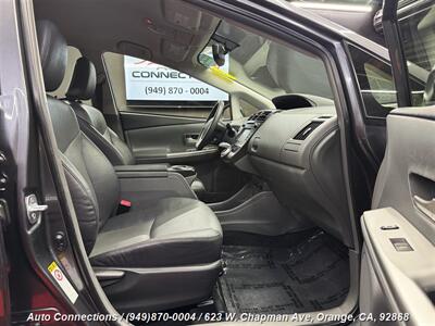 2012 Toyota Prius v Five   - Photo 7 - Orange, CA 92868
