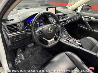 2015 Lexus CT 200h   - Photo 12 - Orange, CA 92868