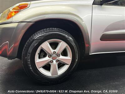 2005 Toyota RAV4   - Photo 28 - Orange, CA 92868