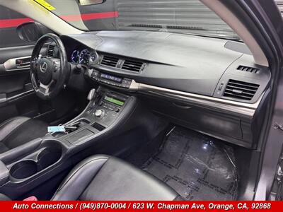 2015 Lexus CT 200h - Photo 10 - Orange, CA 92868