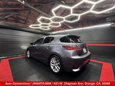 2015 Lexus CT 200h - Photo 4 - Orange, CA 92868