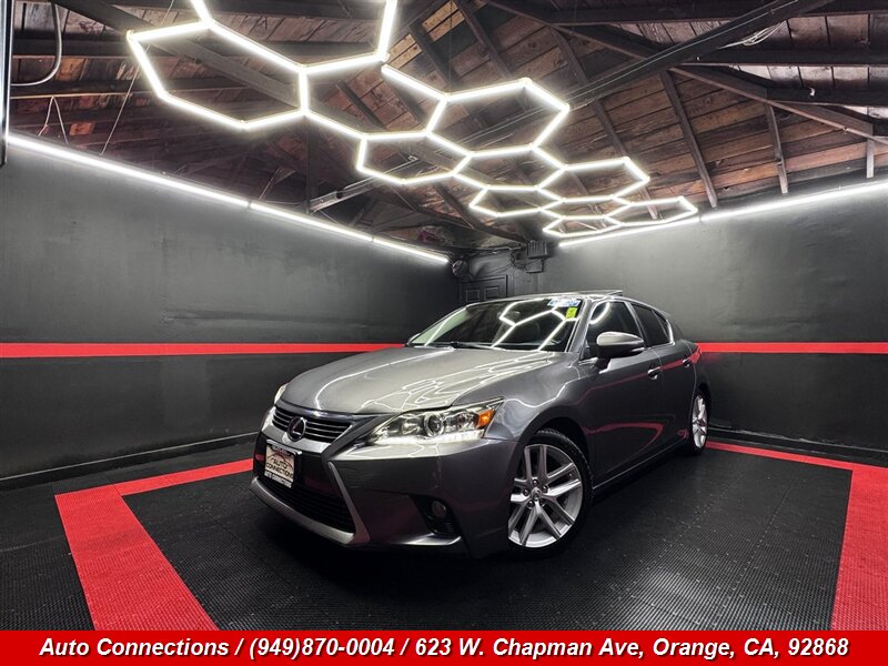2015 Lexus CT 200h - Photo 2 - Orange, CA 92868