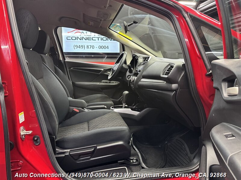 2016 Honda Fit LX photo 6