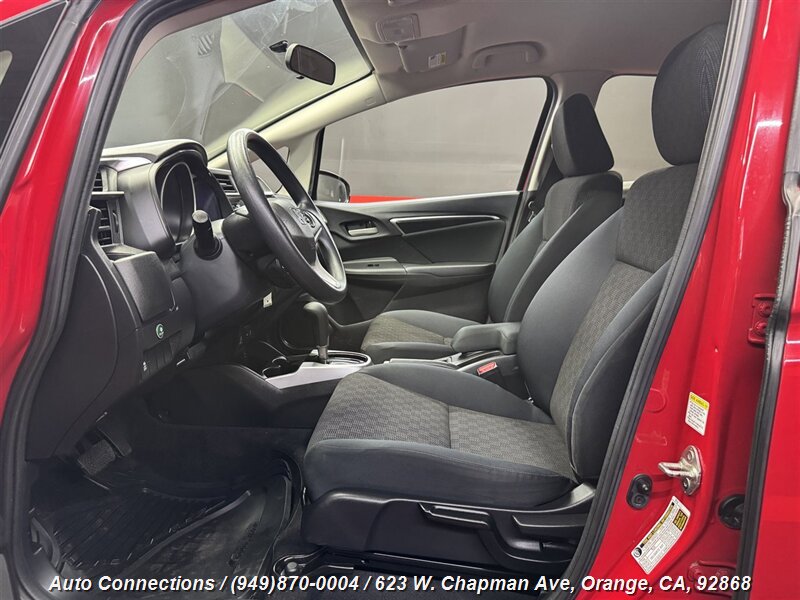 2016 Honda Fit LX photo 5