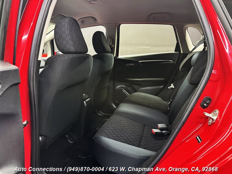 2016 Honda Fit LX photo 8