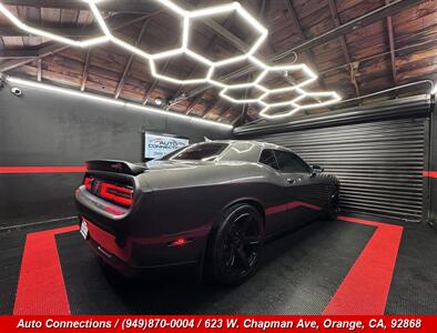 2018 Dodge Challenger SRT Hellcat - Photo 3 - Orange, CA 92868