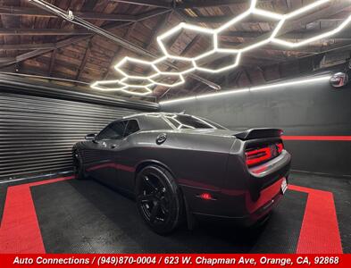 2018 Dodge Challenger SRT Hellcat - Photo 4 - Orange, CA 92868