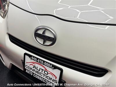 2013 Scion iQ   - Photo 21 - Orange, CA 92868