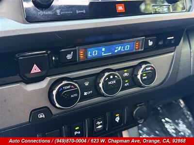 2016 Toyota Tacoma TRD Off-Road   - Photo 17 - Orange, CA 92868