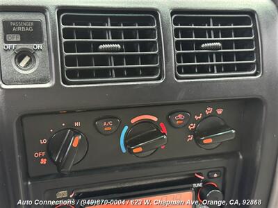 2003 Toyota Tacoma   - Photo 15 - Orange, CA 92868