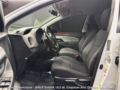 2015 Toyota Yaris 5-Door LE   - Photo 5 - Orange, CA 92868