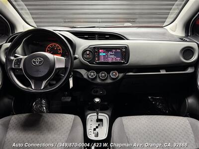 2015 Toyota Yaris 5-Door LE   - Photo 11 - Orange, CA 92868