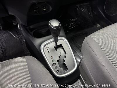 2015 Toyota Yaris 5-Door LE   - Photo 13 - Orange, CA 92868
