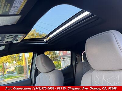 2017 Toyota Tacoma TRD Off-Road   - Photo 21 - Orange, CA 92868